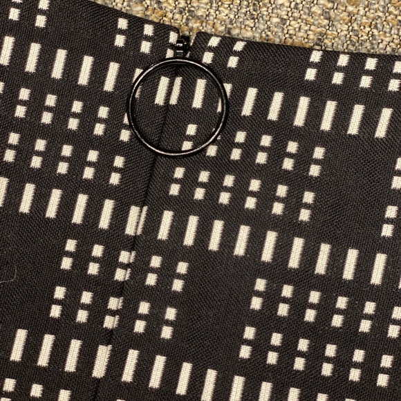 AKRIS Punto Lace Jacquard Black Sheath Dress | 12US/ 16 UK - Picture 9 of 11